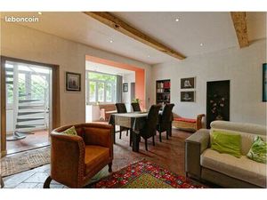 MAISON T4 MEUBLEE 130m2 - 3 ch - charme de l'ancien