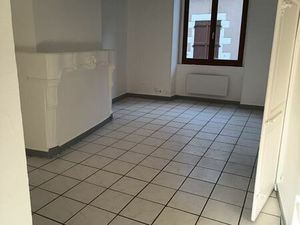 Appartement à louer Saint Pierre Le Moutier