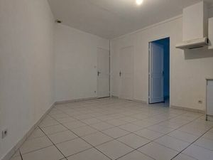 A louer - charmante petite maison à Sillé le Guillaume