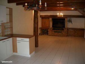 Loue T3  dupleix 105m2  jardin et parking