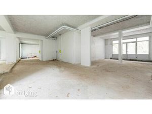 À vendre - Local Commercial - Paris 17e Batignolles - 195 85 m² + 35 50m² de jardin privat