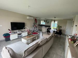 Maison traditionnelle de 104 84 m² à Caumont-Sur-Garonne