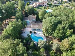 Villa de luxe de 9 pièces en vente Grasse  France