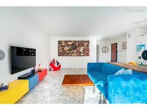 3 pièces 71 M²   Square Carnot