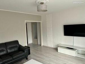 Appartement de 4 pièces avec balcon