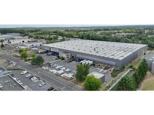 A LOUER plateforme logistique indépendante de 17 500 m²