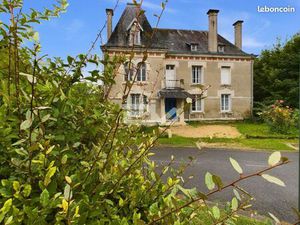 Propriété 11 pièces 270 m²