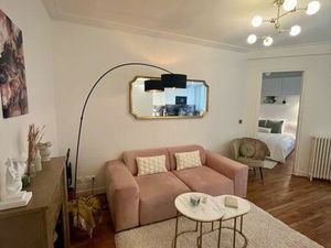 Charmant deux pièces complètement rénové