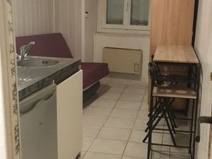 Studio meublé proche Mairie