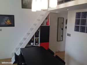A louer Studio meublé 22m2 avec mezzanine Rue de Lille