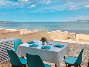 Studio 33 m2 pieds dans l’eau