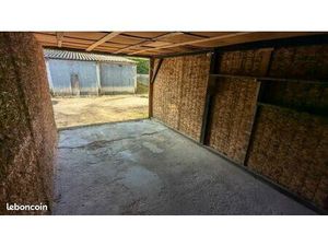 Garage à louer - Chinon Centre