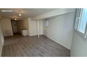 Studio 1 pièce 26 m²