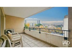 Location appartement 2 pièces 48 m² à Marseille 13 (13013)