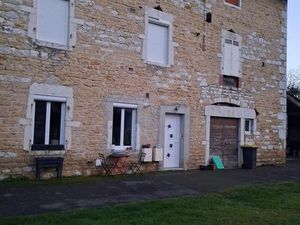 Appartement 97 m² Hautecourt-Romanèche