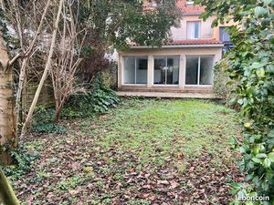 Maison 5 chambres  garage  jardin  quartier Tortière