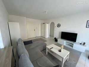 F2 45 m² – Balcon – Garage – Proche gare