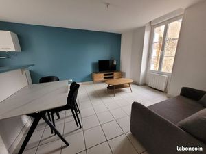 52 m2 - 2 CHAMBRES - PARKING - CAVE - 5 MIN DE LA GARE