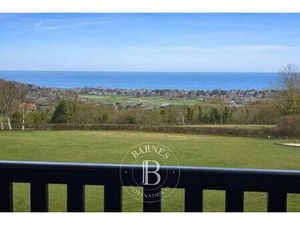 Appartement de luxe de 4 pièces en vente à Tourgeville  France