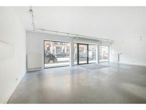 Surface commerciale à vendre à Avenue des Saisons 112 Ixelles (VBD66336)