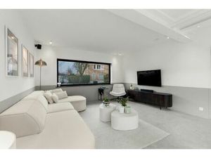 Huis te koop in Oostende met 4 slaapkamers