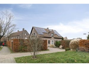 Huis te koop in Beveren-Kruibeke-Zwijndrecht met 4 slaapkamers