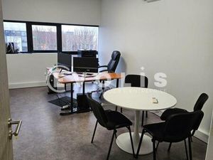 A louer - Bureau 18 m² à Bailly-Romainvilliers (77)