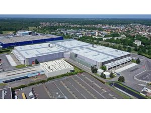 GRETZ-ARMAINVILLIERS (77)  à louer plateforme logistique d'une surface totale de 60 777 m²