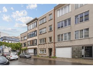 Huis te koop in Antwerpen met 8 slaapkamers