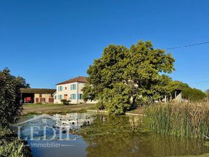 Vue Pyrénées – Propriété rurale à réinventer