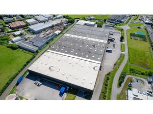 Entrepôt distribution A42