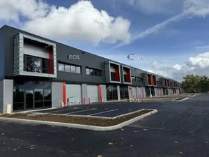 A LOUER - Locaux d'activités avec bureaux à BONDOUFLE (91)