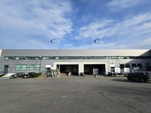 À louer : bâtiment d'activité de 4 200 m² à Ivry-sur-Seine (94)