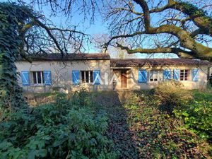 Pavillon à Verteuil en Charente