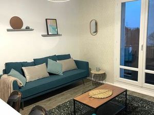 Location appartement 5 pièces 80 m² à Angers (49000)