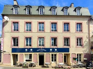 Urgent - Ancienne auberge à vendre