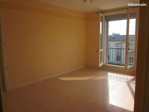 F3 à vendre + cave + parking privatif