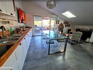 Appartement 4 pieces.duplex.2 terrasses