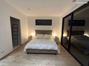 FREJUS Studio janvier à mai