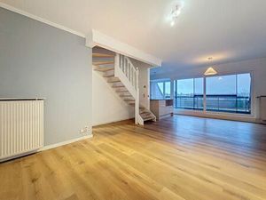 Duplex à louer avec terrasse et 3 chambres   Koekelberg (VBD66350)