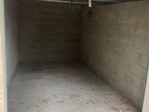 Garage box à louer