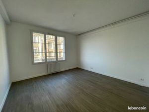 F4 hyper centre Château Thierry