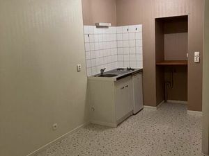 Mansle Hyper Centre-T3-90 m2-Tout à pied