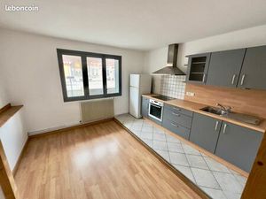 T2 Voiron centre + Parking