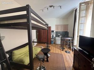 À LOUER – Studio meublé – Centre-ville de Brive