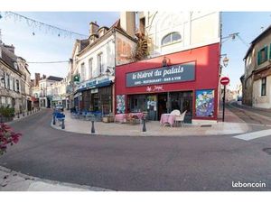 Local commercial 200m2 à louer