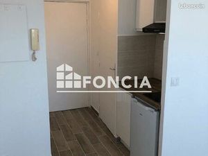 Studio 1 pièce 19 m²