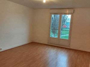 Appartement T3 64m2 ste Geneviève des bois