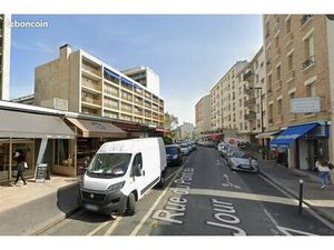 Local commercial 48 m² BOULOGNE BILLANCOURT