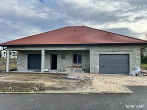 Maison de plein pied 117m2 avec garage 28m2
